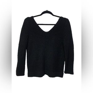 Ann Taylor NWT Knit V Neck Sweater